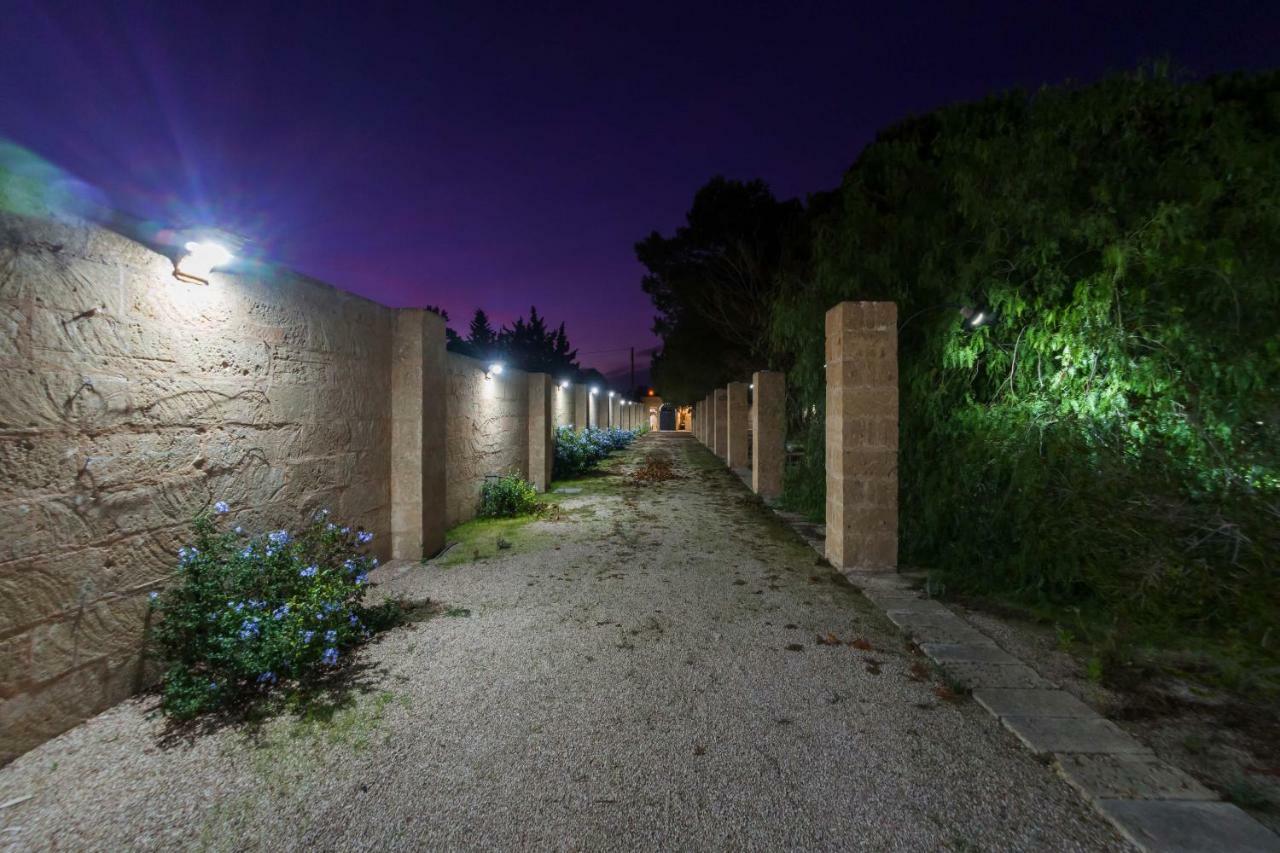 Le Lantane - Luxury Rooms Alessano Exterior foto